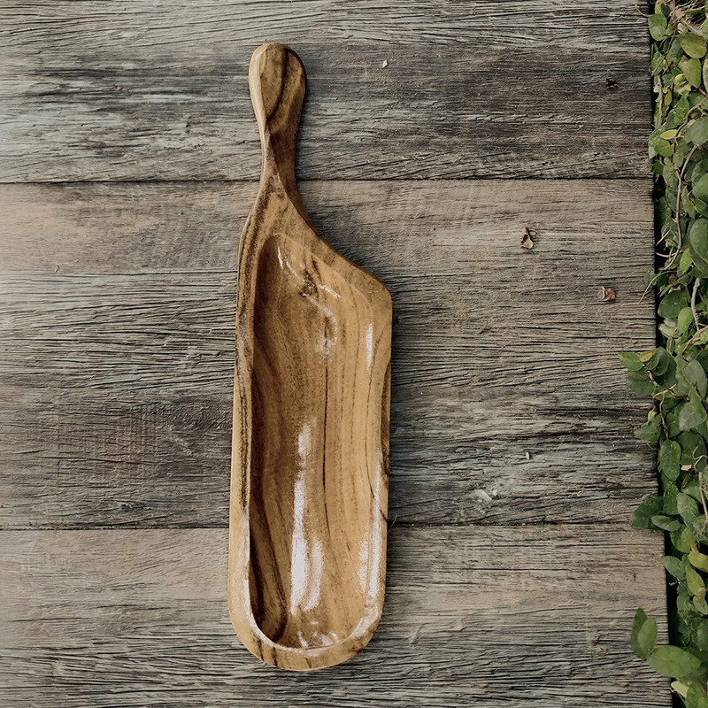 lobbeyacaciawoodservingtray3_f568dc5f-763b-4598-9afa-1c755ffdf906-4x